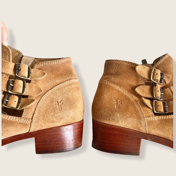 Frye Ray Vintage/Antique Belted Suede Ankle Bootie - Picture 11 of 16